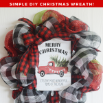 Christmas Mesh Wreath DIY