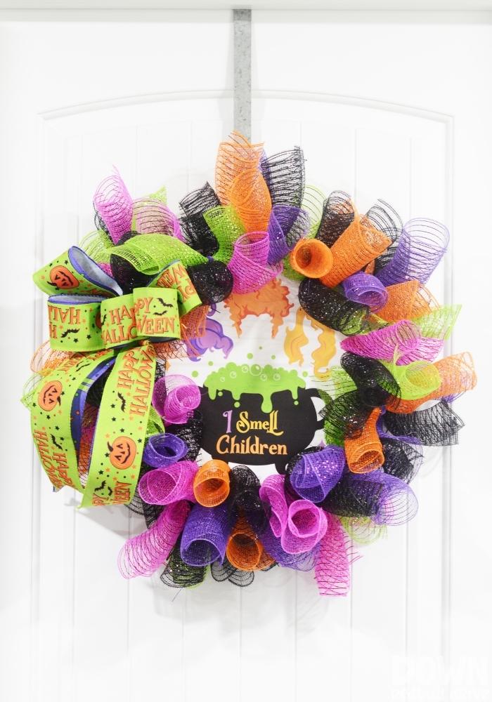 DIY Hocus Pocus Wreath