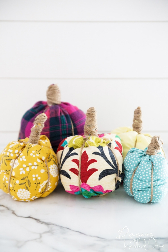 no-sew fabric pumpkins DIY