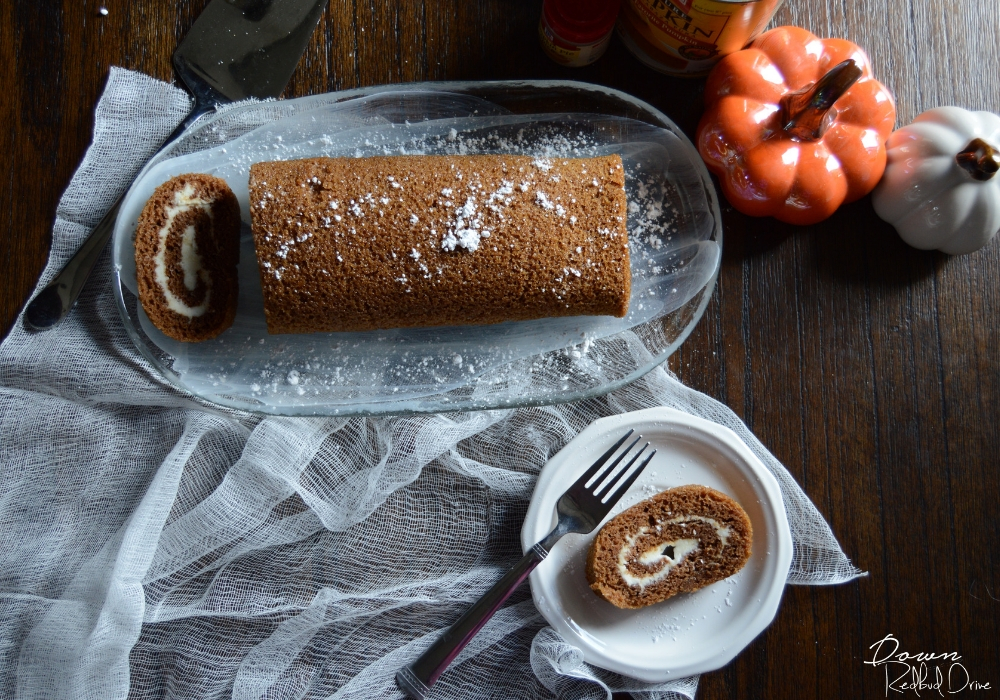 foolproof pumpkin roll